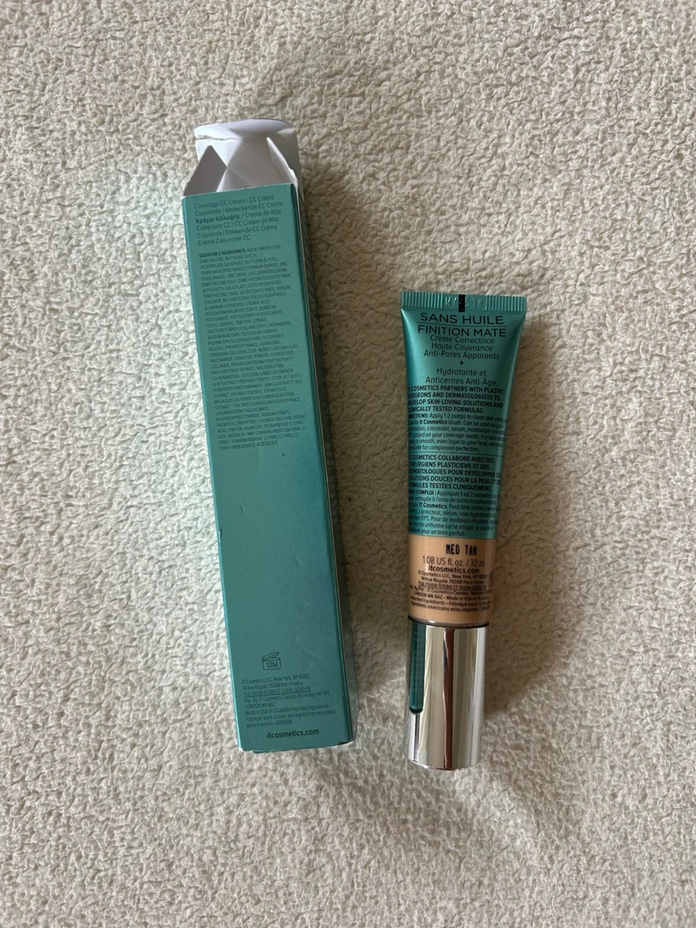 IT cosmetics CC+ Oil-Free Matte Cream Foundation SPF 40 - Medium Tan